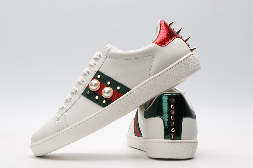 Women s Ace studded leather sneaker